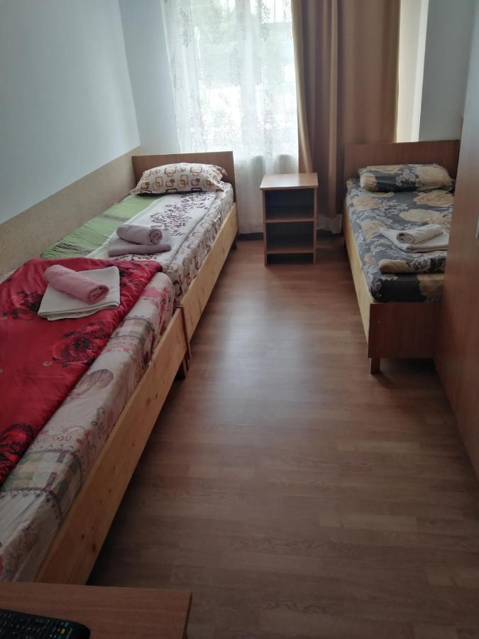Apartament S&F Деж Екстериор снимка