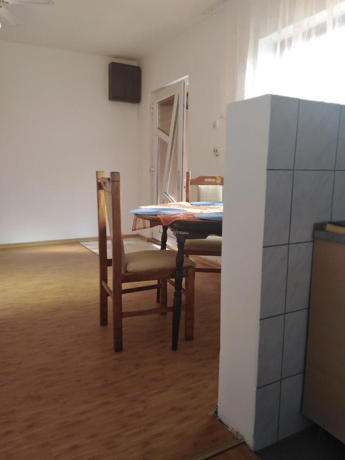 Apartament S&F Деж Екстериор снимка