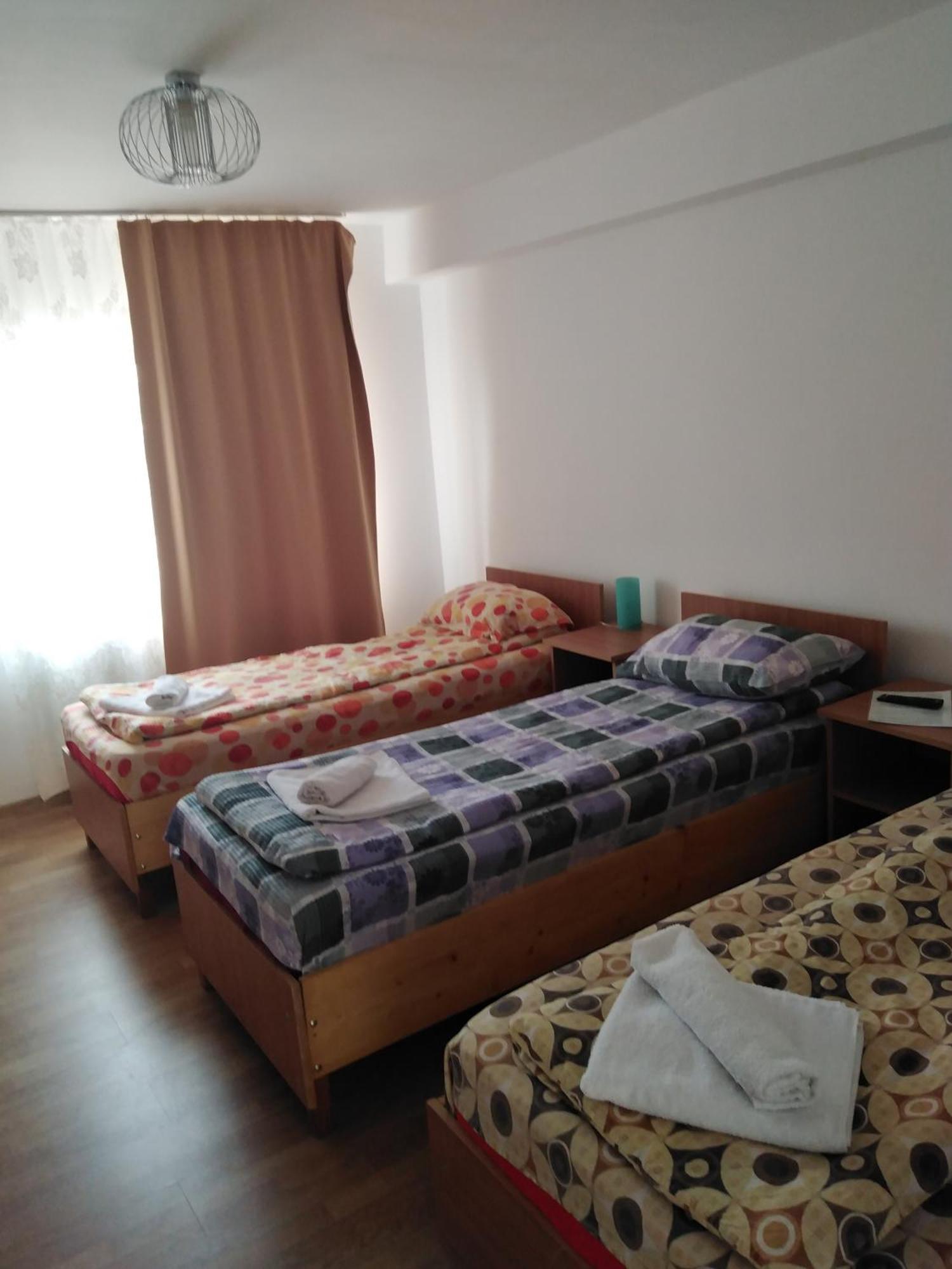 Apartament S&F Деж Екстериор снимка